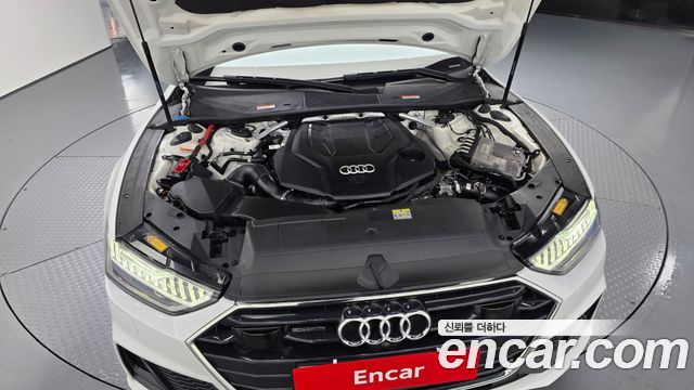 Audi A7 (4K) 55 TFSI Quattro Premium