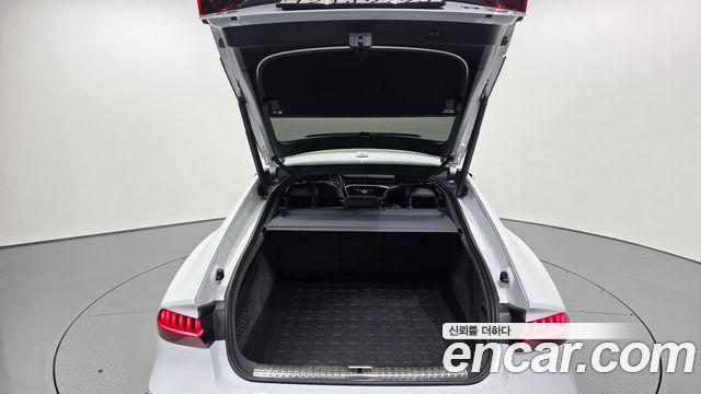 Audi A7 (4K) 55 TFSI Quattro Premium