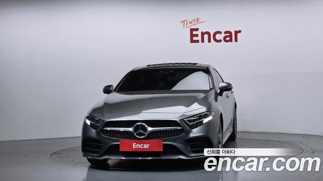 Mercedes-Benz CLS-Class CLS300d AMG Line