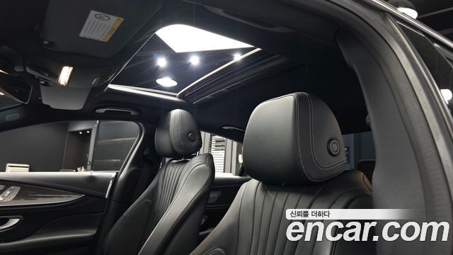 Mercedes-Benz CLS-Class CLS300d AMG Line