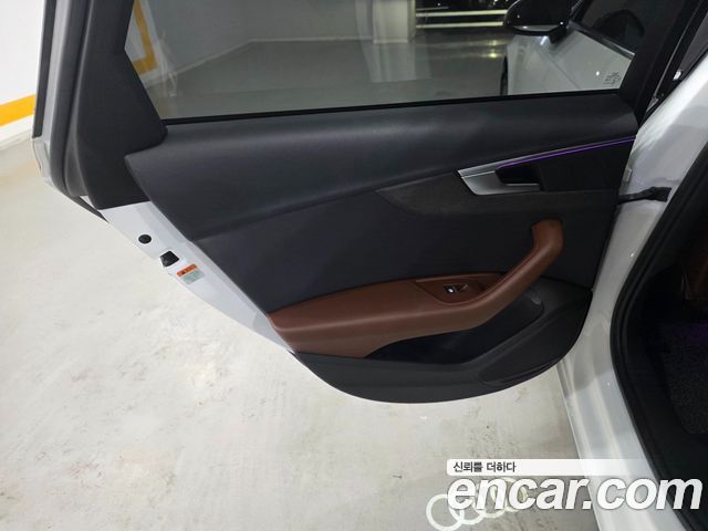 Audi A4 40 TFSI Premium