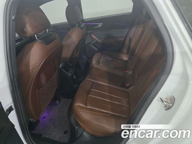 Audi A4 40 TFSI Premium