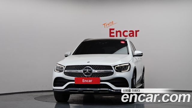 Mercedes-Benz GLC-Class GLC300e 4MATIC