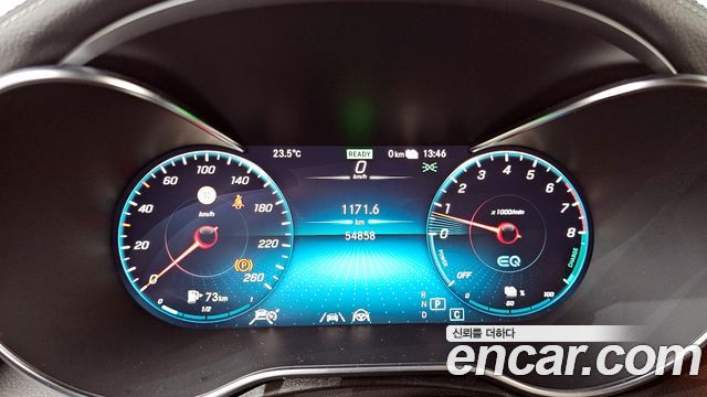 Mercedes-Benz GLC-Class GLC300e 4MATIC