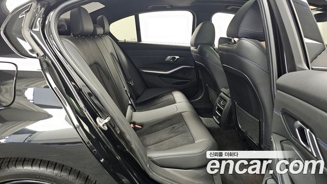 BMW 3-Series 320i M Sport