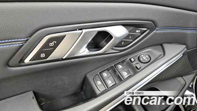 BMW 3-Series 320i M Sport