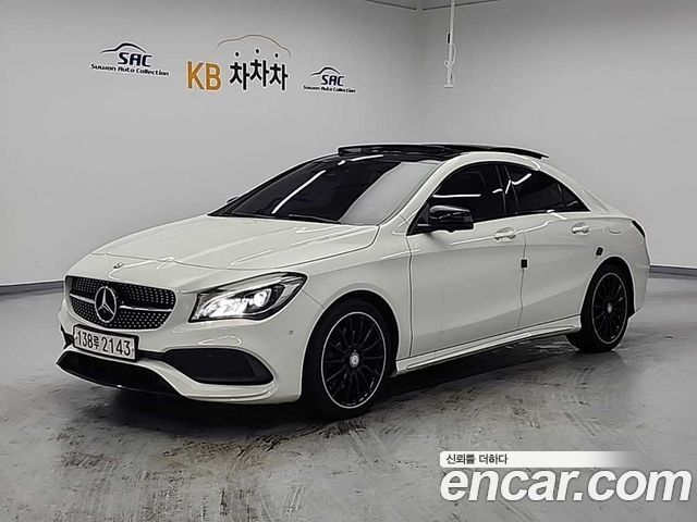 Mercedes-Benz CLA-Class CLA250 4MATIC AMG Line