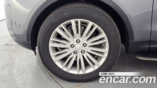 Land Rover Discovery 3.0 TD6 HSE Luxury
