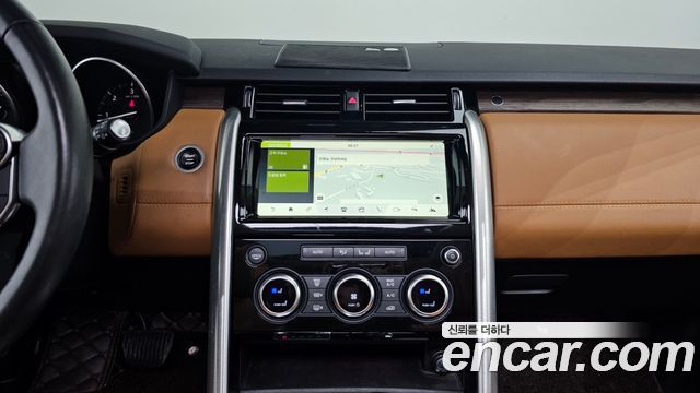 Land Rover Discovery 3.0 TD6 HSE Luxury