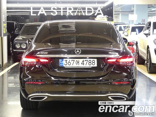 Mercedes-Benz E-Class E450 4MATIC Exclusive