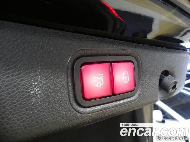 Mercedes-Benz E-Class E450 4MATIC Exclusive