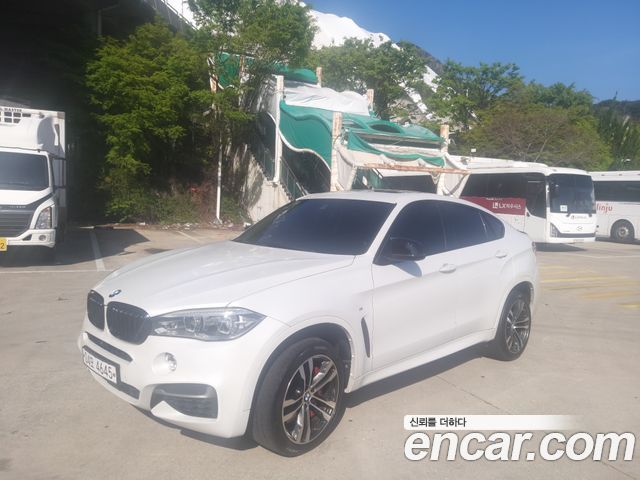 BMW X6 M50d