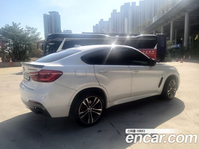 BMW X6 M50d