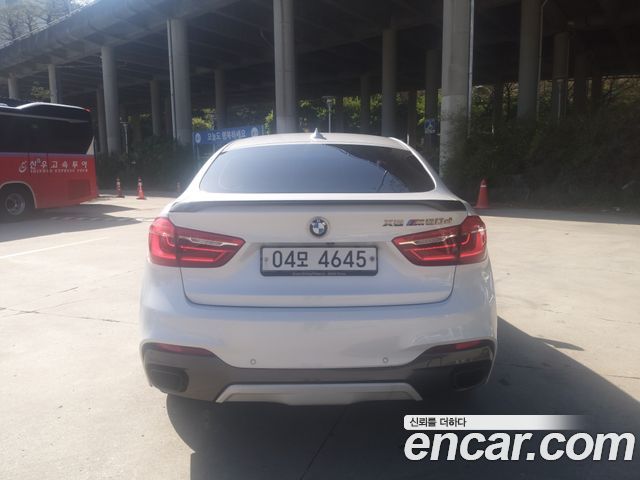 BMW X6 M50d
