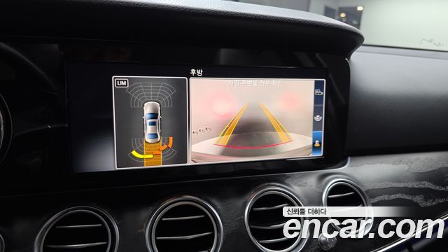 Mercedes-Benz E-Class E200 Avantgarde