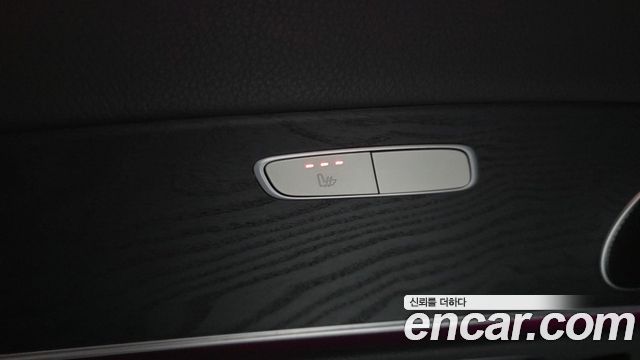 Mercedes-Benz E-Class E200 Avantgarde