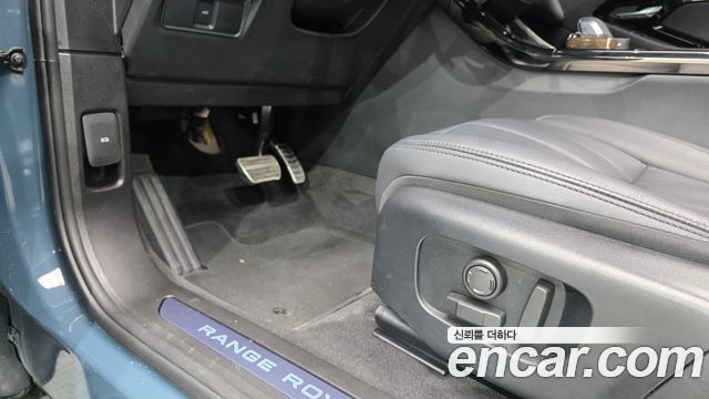 Land Rover Range Rover Evoque P250 Dynamic SE