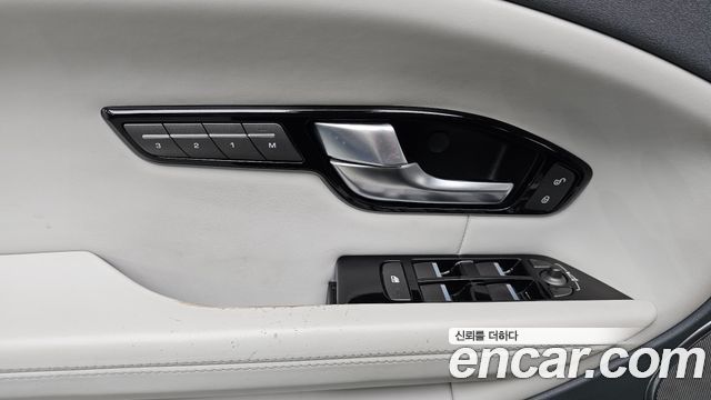 Land Rover Range Rover Evoque 2.0 TD4 HSE