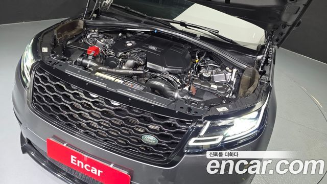 Land Rover Range Rover Velar 3.0 D300 R-Dynamic SE