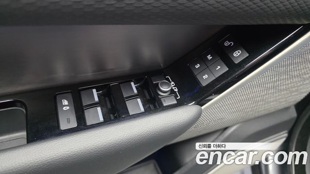 Land Rover Range Rover Velar 3.0 D300 R-Dynamic SE