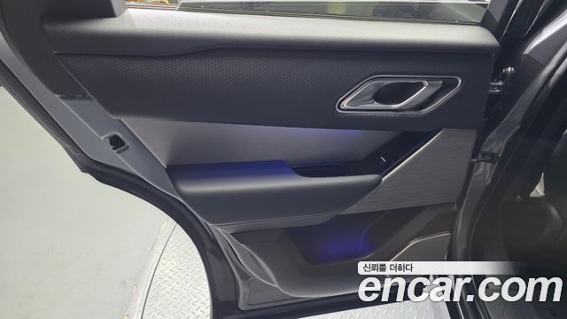 Land Rover Range Rover Velar 3.0 D300 R-Dynamic SE