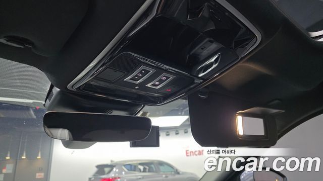 Land Rover Range Rover Velar 3.0 D300 R-Dynamic SE