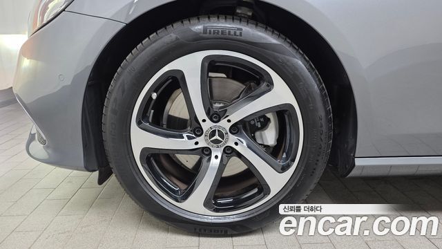 Mercedes-Benz E-Class E250 Avantgarde