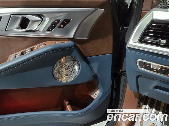 BMW XM 4.4