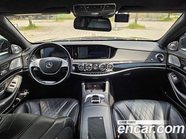 Mercedes-Benz S-Class Maybach S500 4MATIC