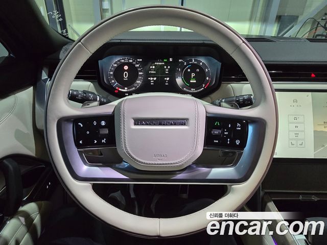 Land Rover Range Rover P550E AB