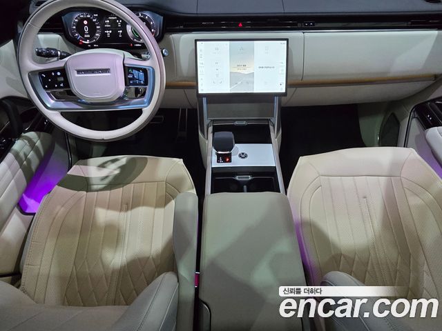 Land Rover Range Rover P550E AB