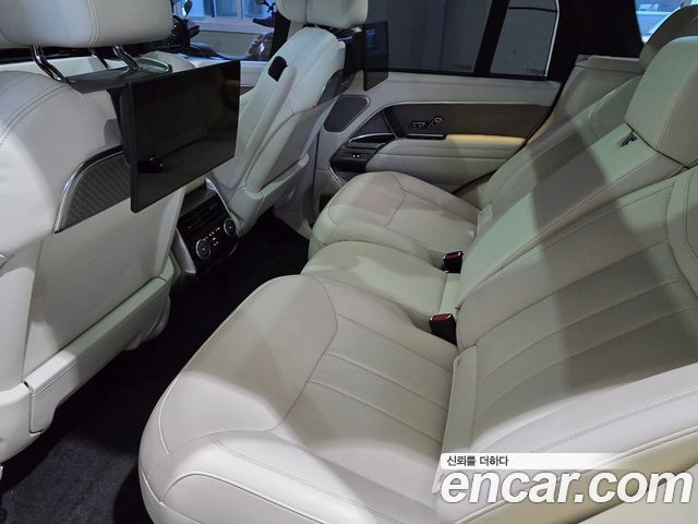 Land Rover Range Rover P550E AB