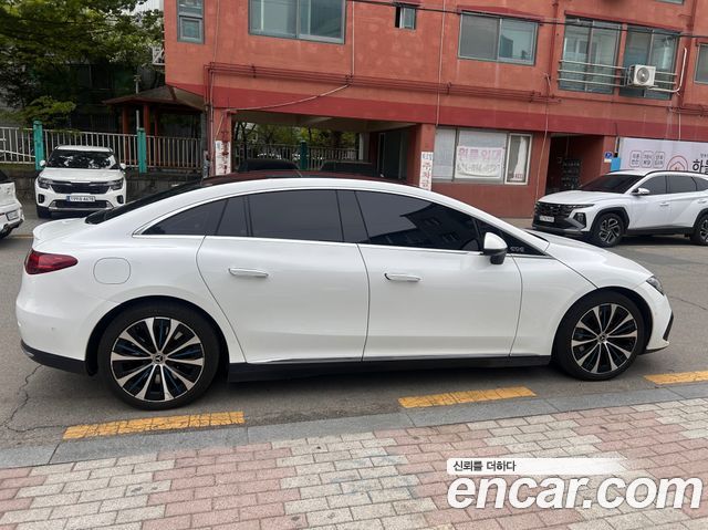 Mercedes-Benz EQE EQE350+