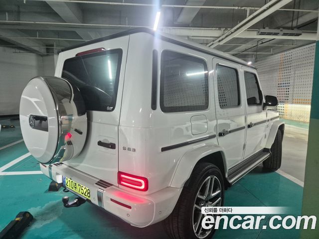 Mercedes-Benz G-Class AMG G63