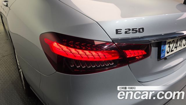Mercedes-Benz E-Class E250 Exclusive