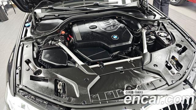 BMW 5-Series 520i Luxury