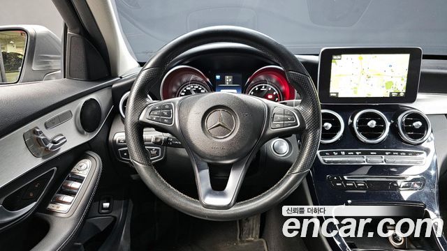 Mercedes-Benz C-Class C200 Avantgarde