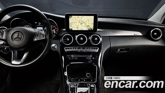 Mercedes-Benz C-Class C200 Avantgarde
