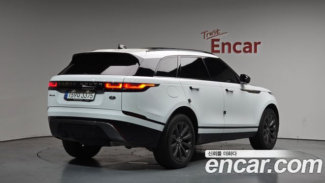 Land Rover Range Rover Velar 2.0 P250 R-Dynamic SE