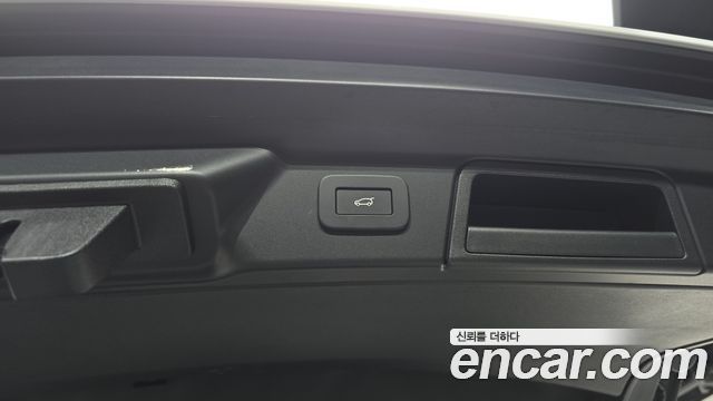 Land Rover Range Rover Velar 2.0 P250 R-Dynamic SE
