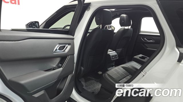 Land Rover Range Rover Velar 2.0 P250 R-Dynamic SE