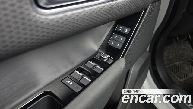 Land Rover Range Rover Velar 2.0 P250 R-Dynamic SE