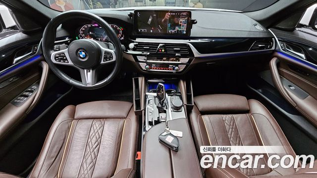BMW 5-Series 530i xDrive M Sport Package