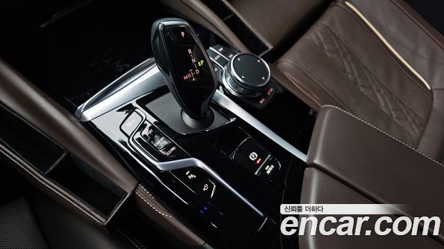 BMW 5-Series 530i xDrive M Sport Package