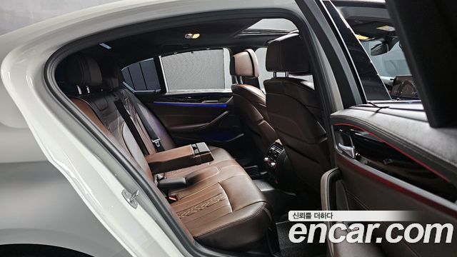 BMW 5-Series 530i xDrive M Sport Package