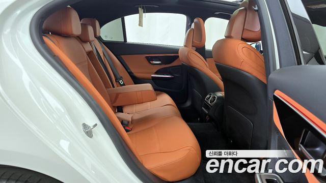 Mercedes-Benz C-Class C200 Avantgarde
