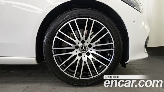 Mercedes-Benz C-Class C200 Avantgarde