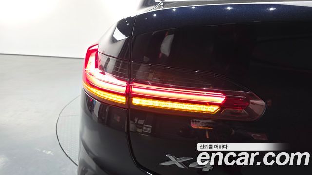 BMW X4 xDrive20i M Sports X Onlile Exclusive Edition