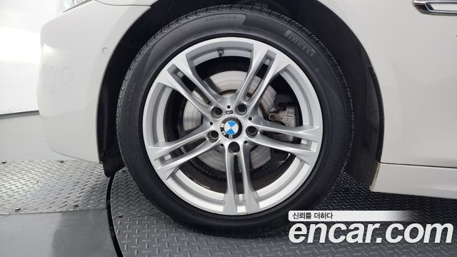 BMW 5-Series 520d xDrive M Aero Dynamic