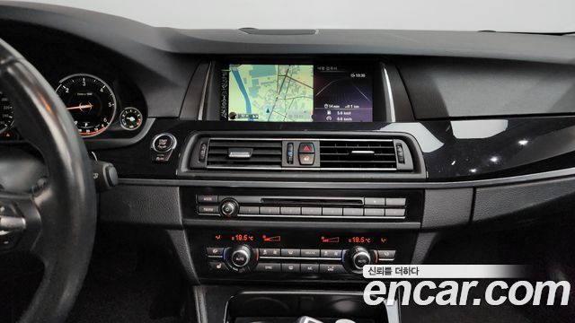 BMW 5-Series 520d xDrive M Aero Dynamic